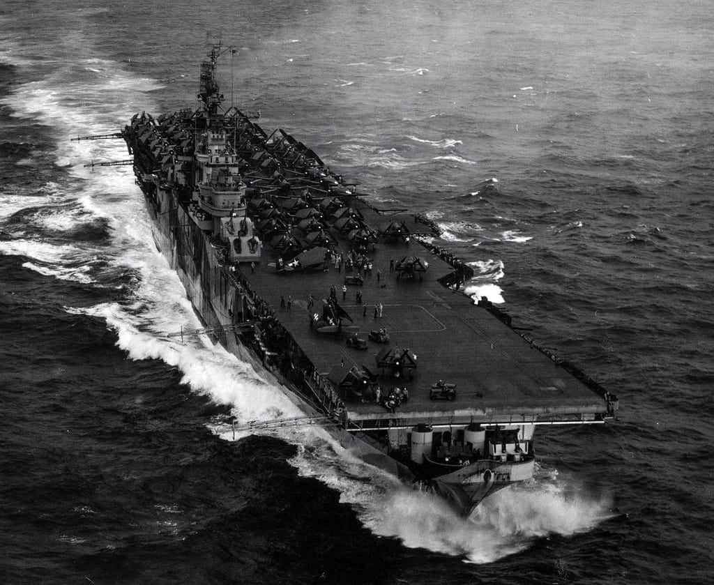 Американский большой («флотский») авианосец «Эссекс» (USS Essex, CV-9)